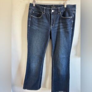 White House Black Market Blanc bootcut Jeans size 8 short